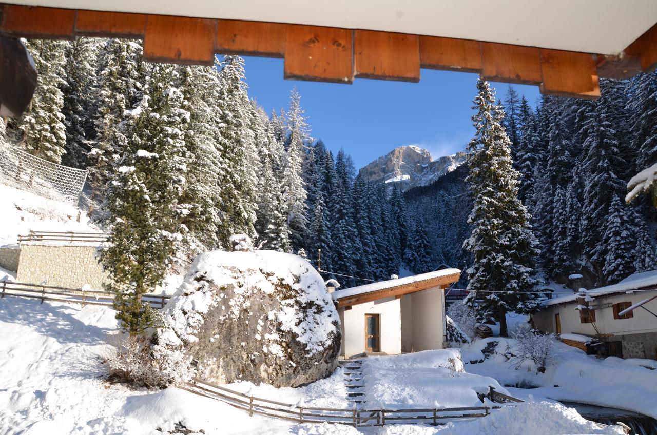 Apartamento Casa del bosco Canazei Exterior foto